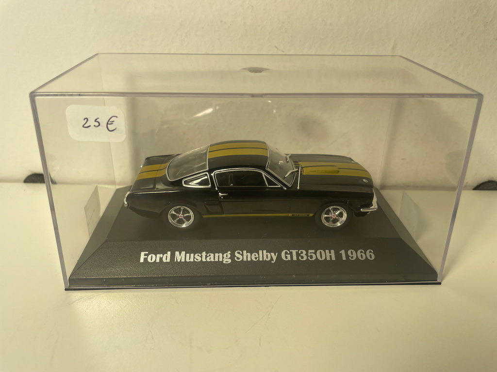 Ford Mustang Shelby GT350H noir et or de 1966