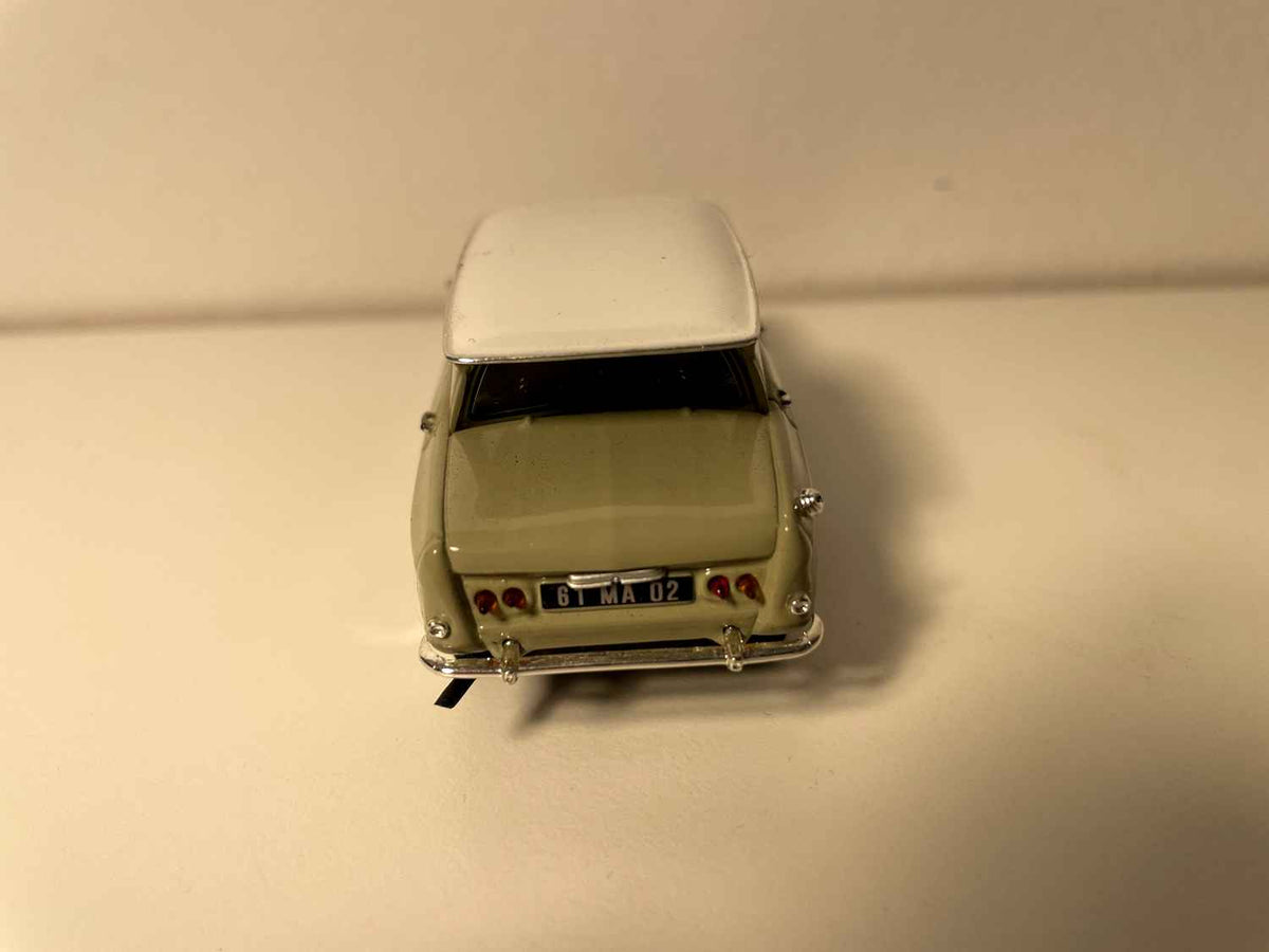 Citroën Ami 6 verte "Anis"? - Norev (sous blister)