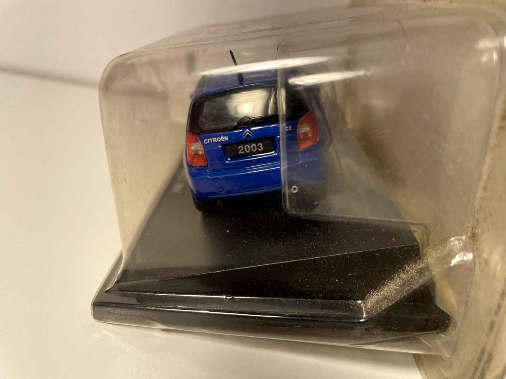 Citroën C2 bleue de 2003 (blister)