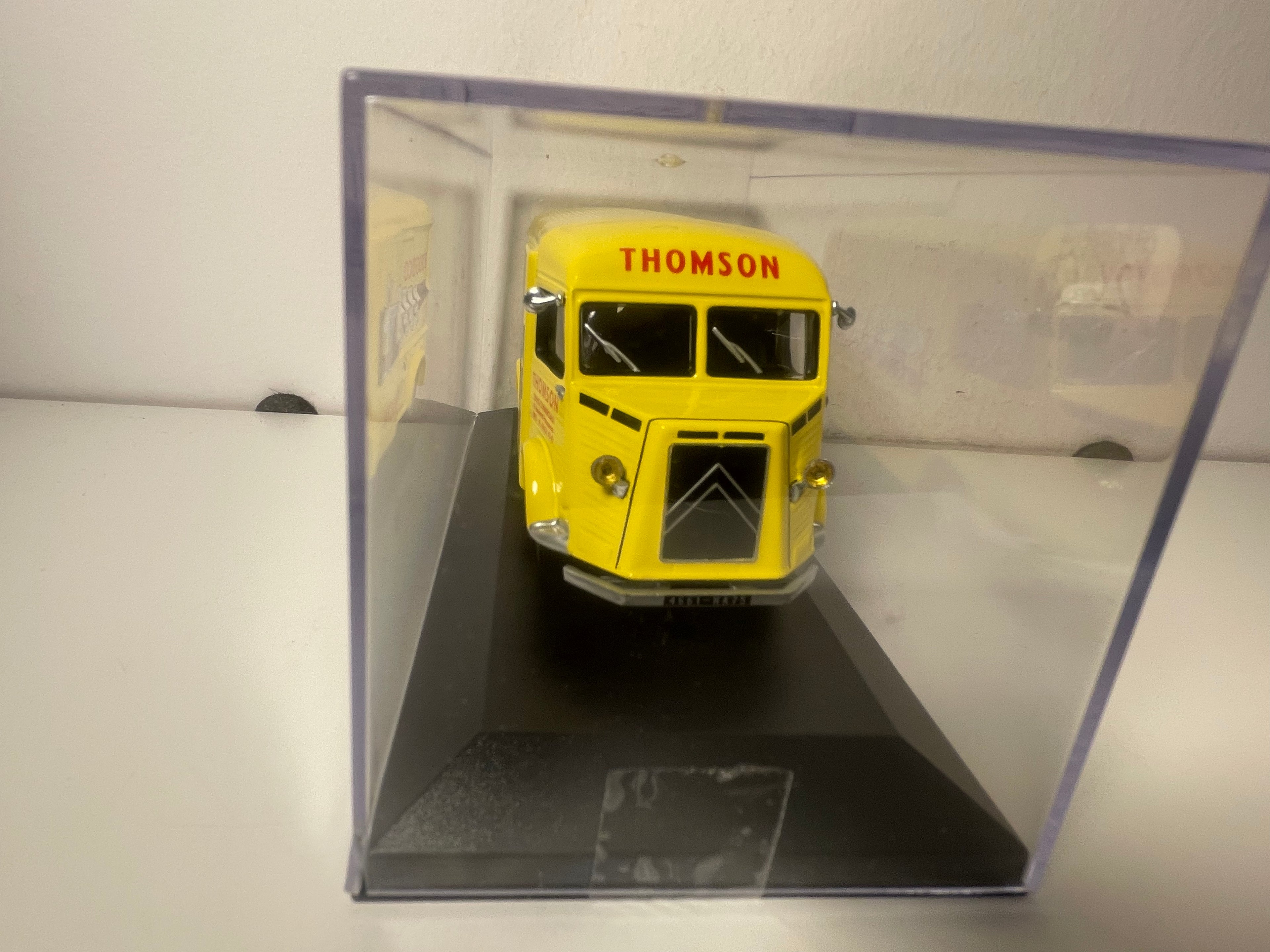 Citroën type HY yellow - Thomson / Frigéco