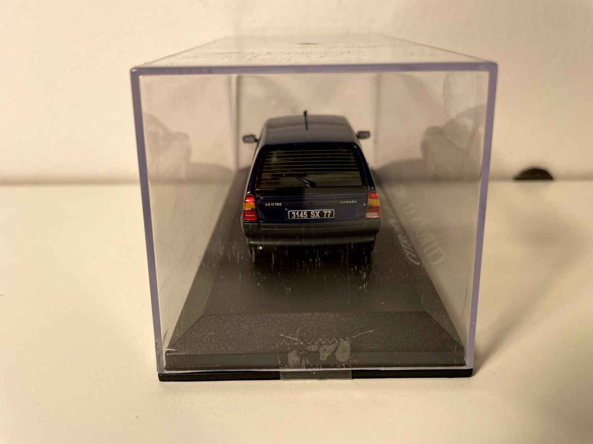 1987 Citroën AX Blauw