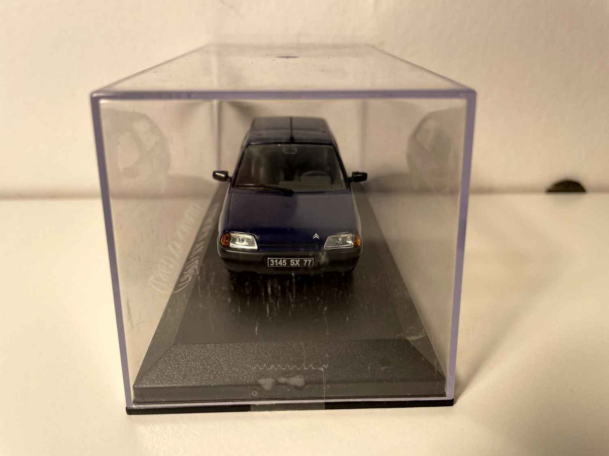 1987 Citroën AX Blauw
