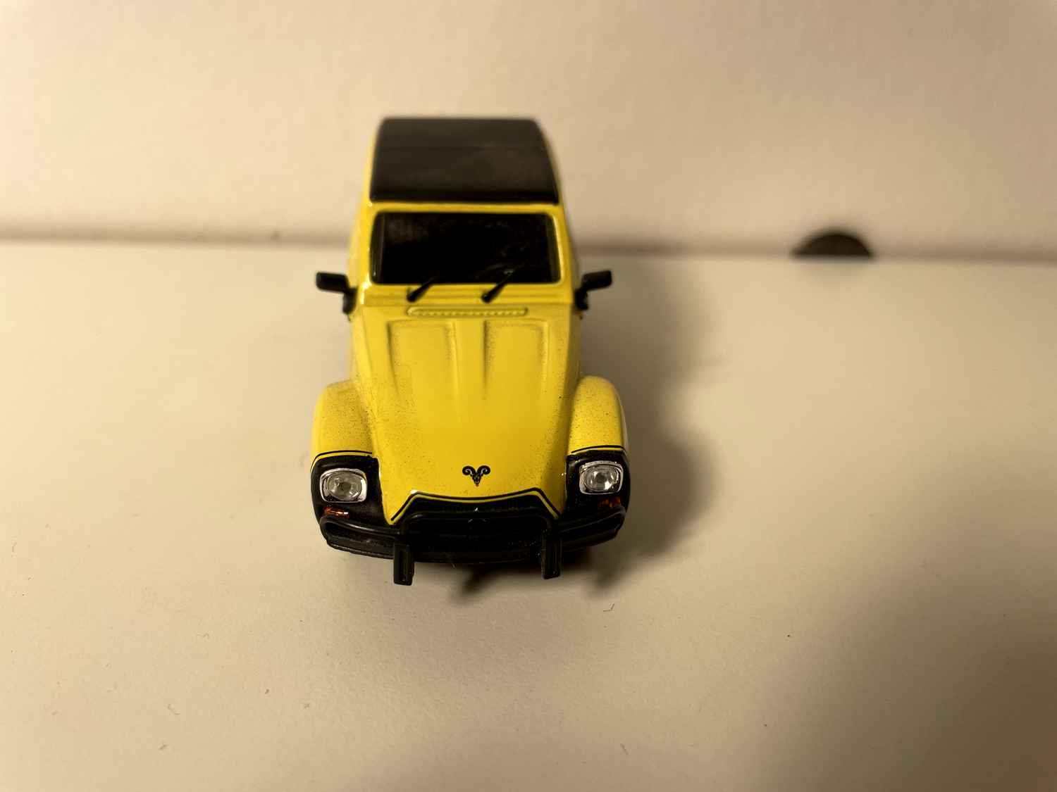Citroën Dyane giel mat schwaarze Dëck - Norev (an Blister)