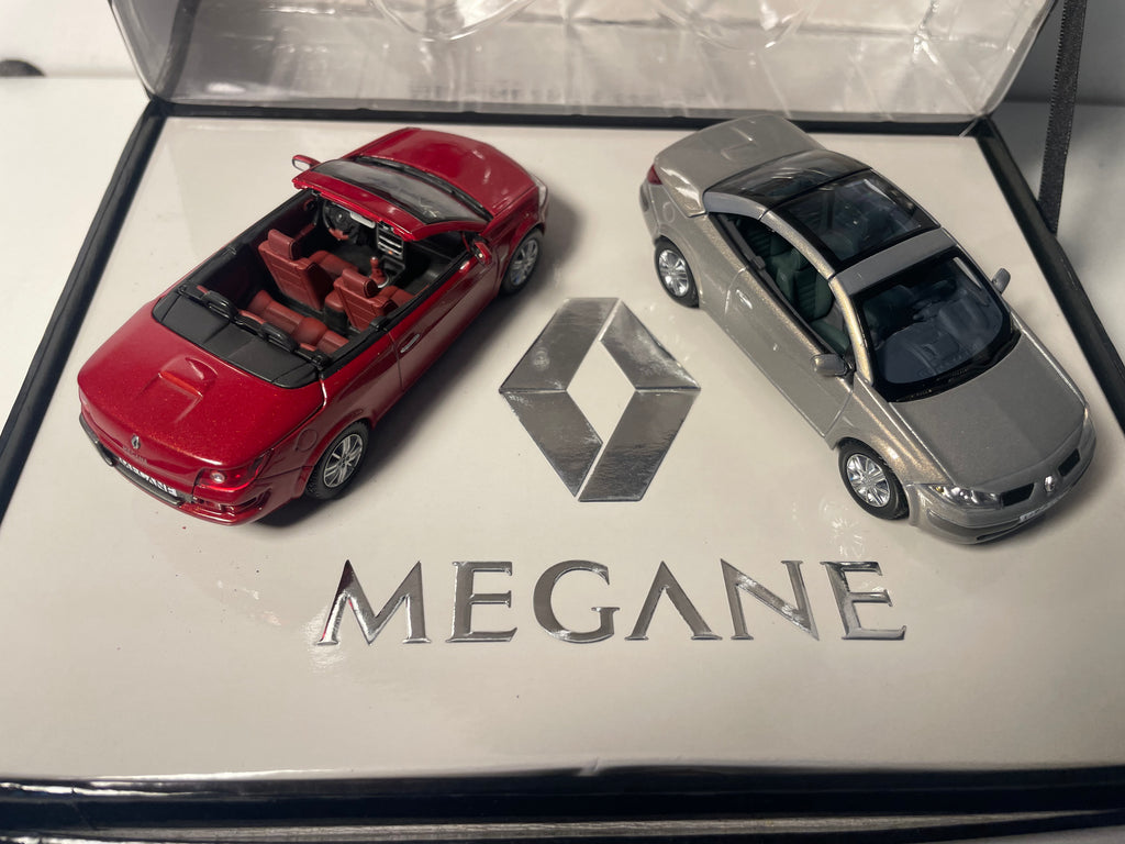 Renault Mégane coupé grise et Renault Mégane cabriolet bordeaux - NOREV
