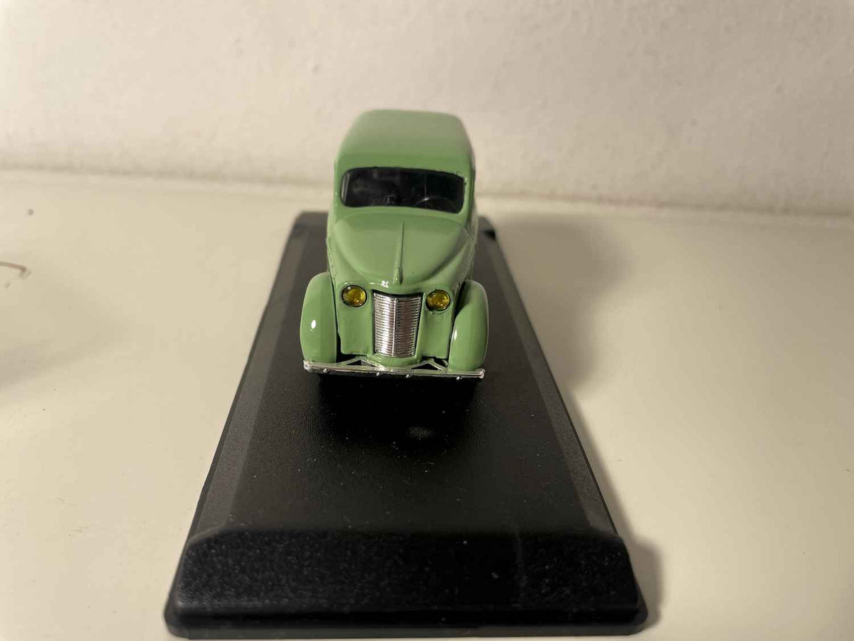 Renault Juvaquatre fourgonnette vitrée verte - ELIGOR référence 1018 D