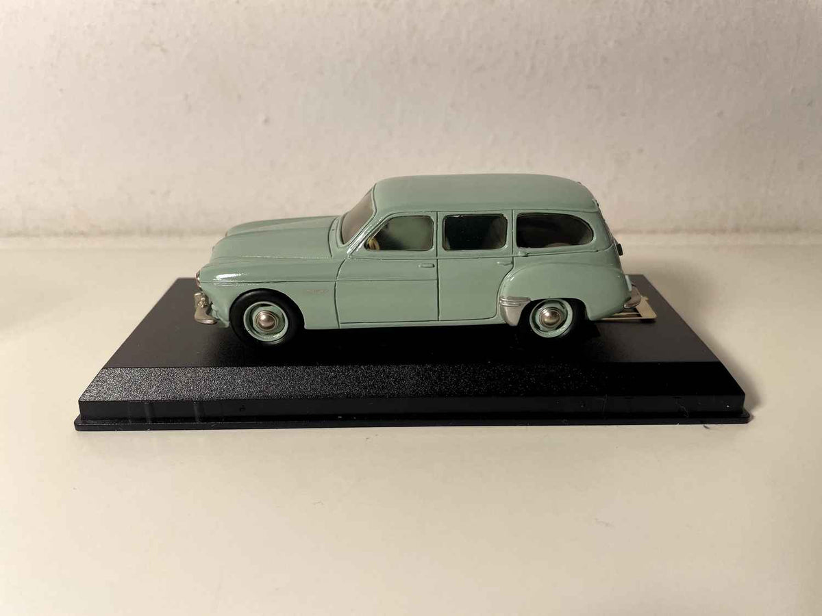 Renault Frégate Manoir verde pallido del 1959 (collezione ELYSEE)