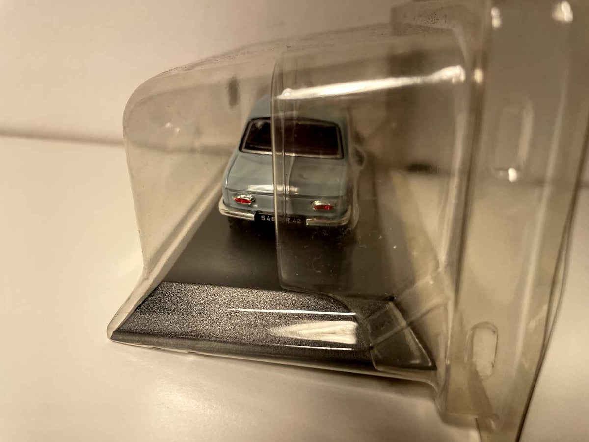 Peugeot 204 blo-gro Limousine vun 1965 (Blister)