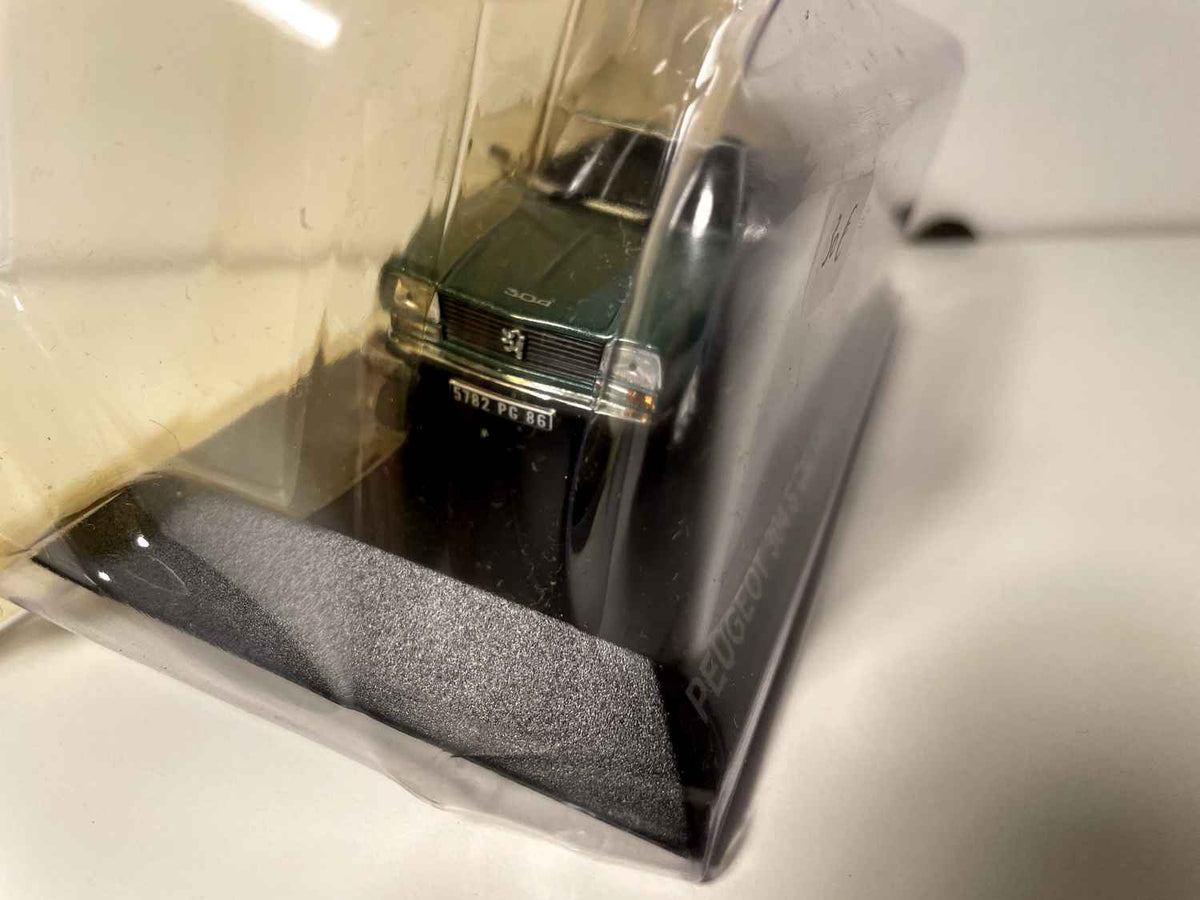 Grénge Peugeot 304 S Cabrio vun 1974