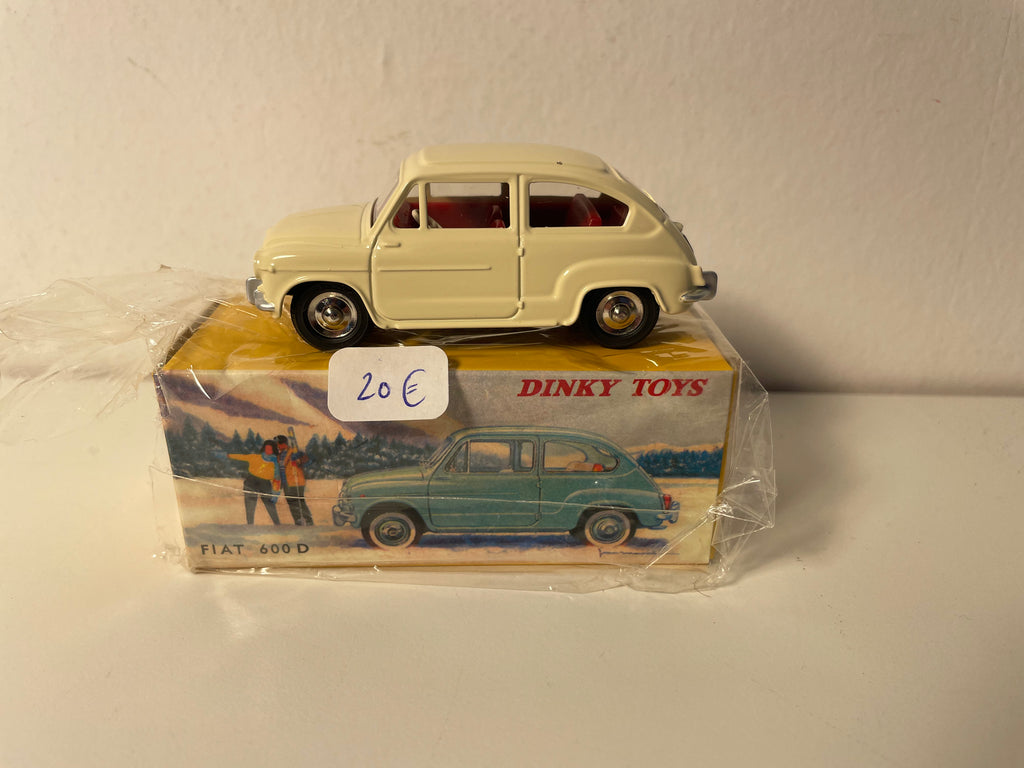 Fiat 600D w kolorze kremowym Dinky-Toys (edycja Atlas) - Nr 520