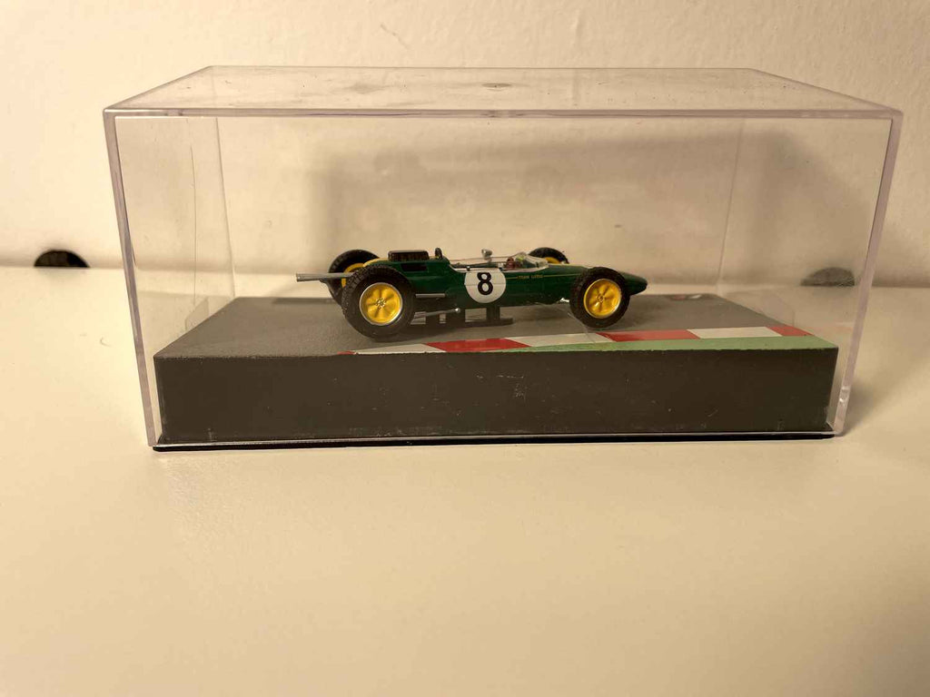 Lotus 25 verde y amarillo número 8 de 1963 (Fórmula 1)