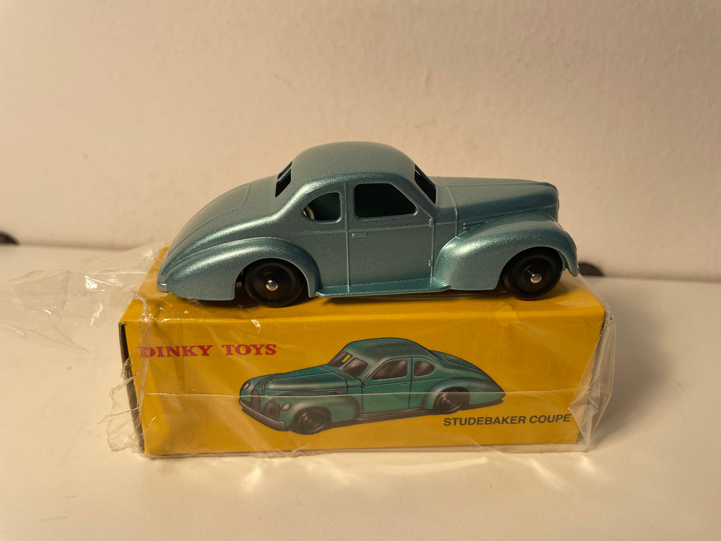 Studebaker Blue Coupe Dinky-Toys (Atlas Edition) - N°24 O