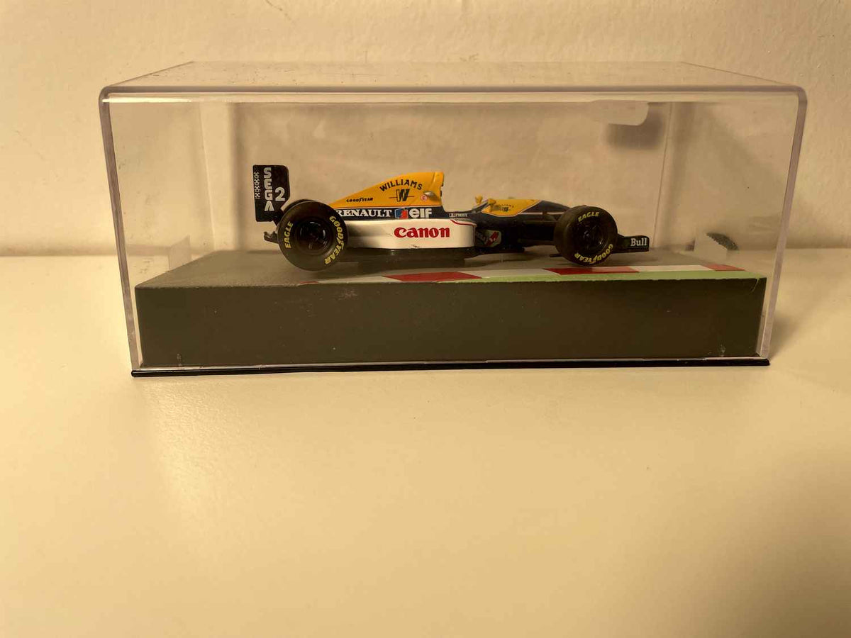 Williams FW15C azul, amarillo y blanco número 2 de 1993 (Fórmula 1)