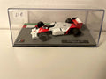 McLaren MP 4/2B branco e laranja número 2 de 1985 - Fórmula 1