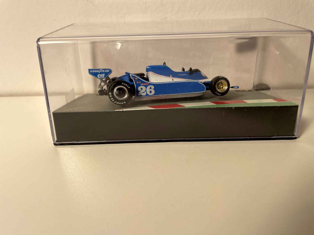 Ligier JS11 blau, weiß und grau Nummer 26 von 1979 - Formel 1