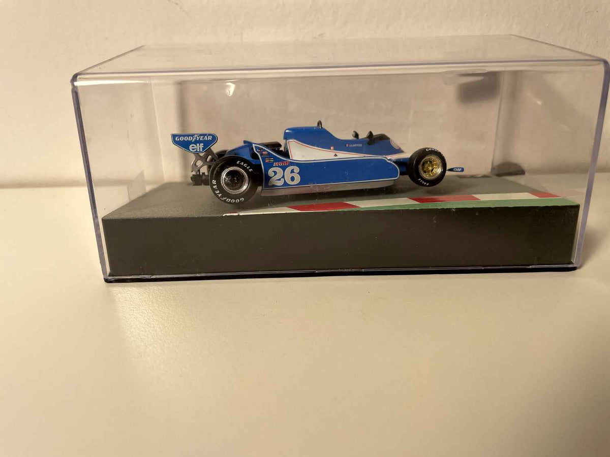 Ligier JS11 blau, weiß und grau Nummer 26 von 1979 - Formel 1
