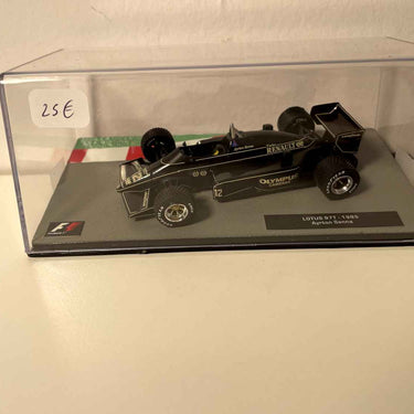 Lotus 97T Schwarzer Nummer 12 von 1985 (Formel 1)