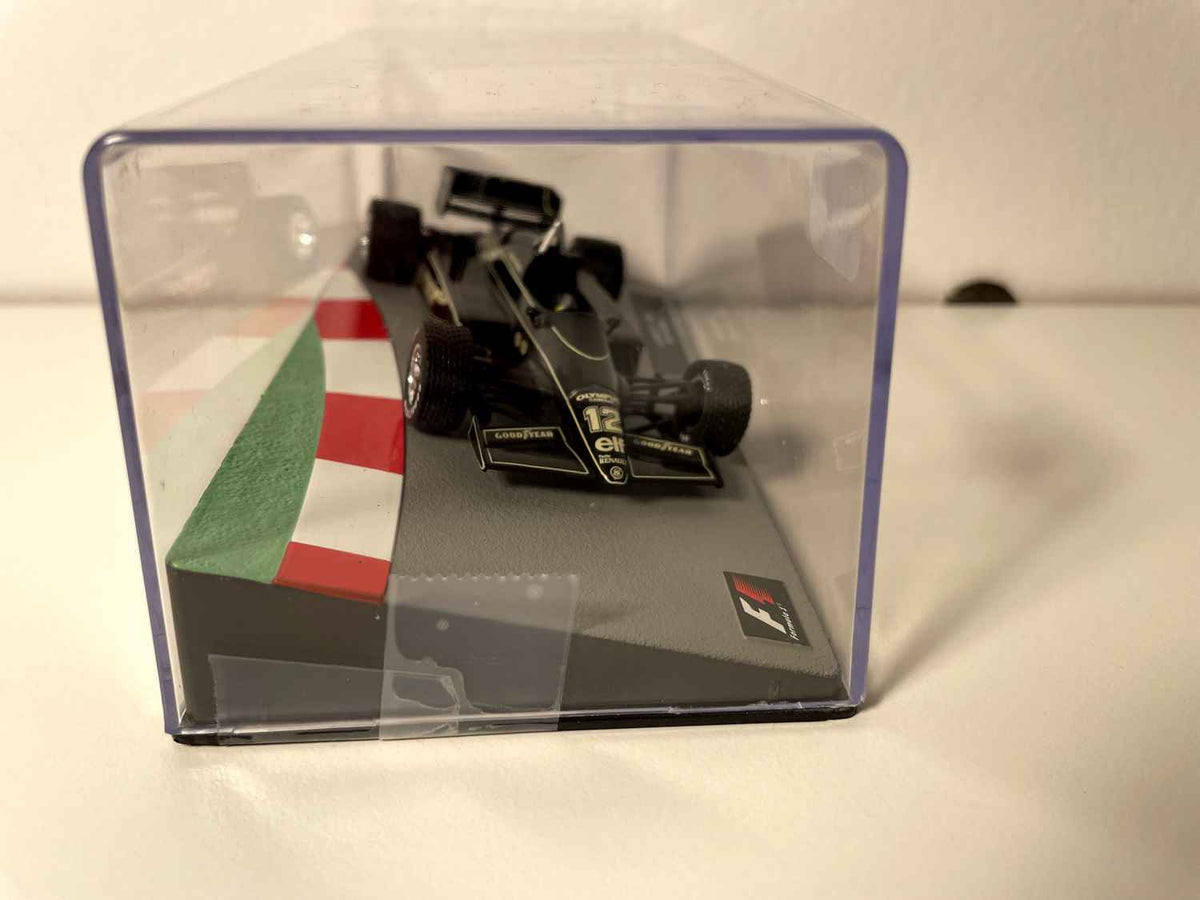 Black Lotus 97T numer 12 z 1985 roku (Formuła 1)