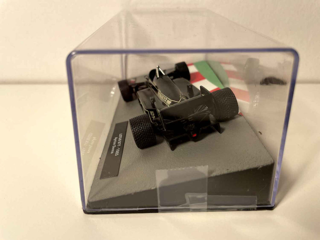 Black Lotus 97T numer 12 z 1985 roku (Formuła 1)
