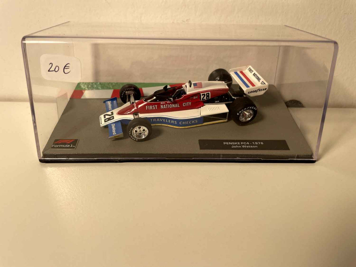 Penske PC4 blanche, rouge et bleue numéro 28 de 1976 - Formule 1 - John Watson