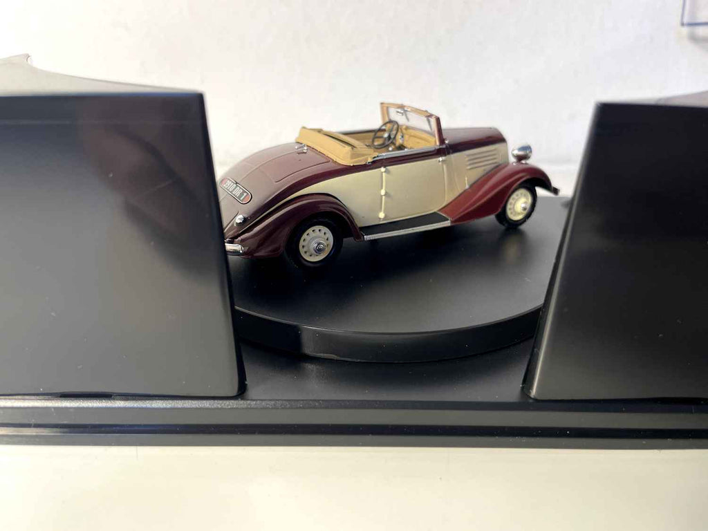 Renault Vivasport cabriolet bordowy i beżowy z 1934 roku (coffret boite rectangle)