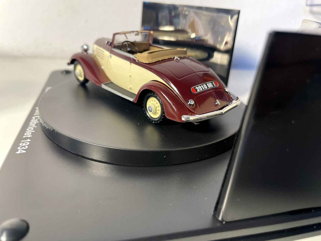 Renault Vivasport cabriolet bordowy i beżowy z 1934 roku (coffret boite rectangle)