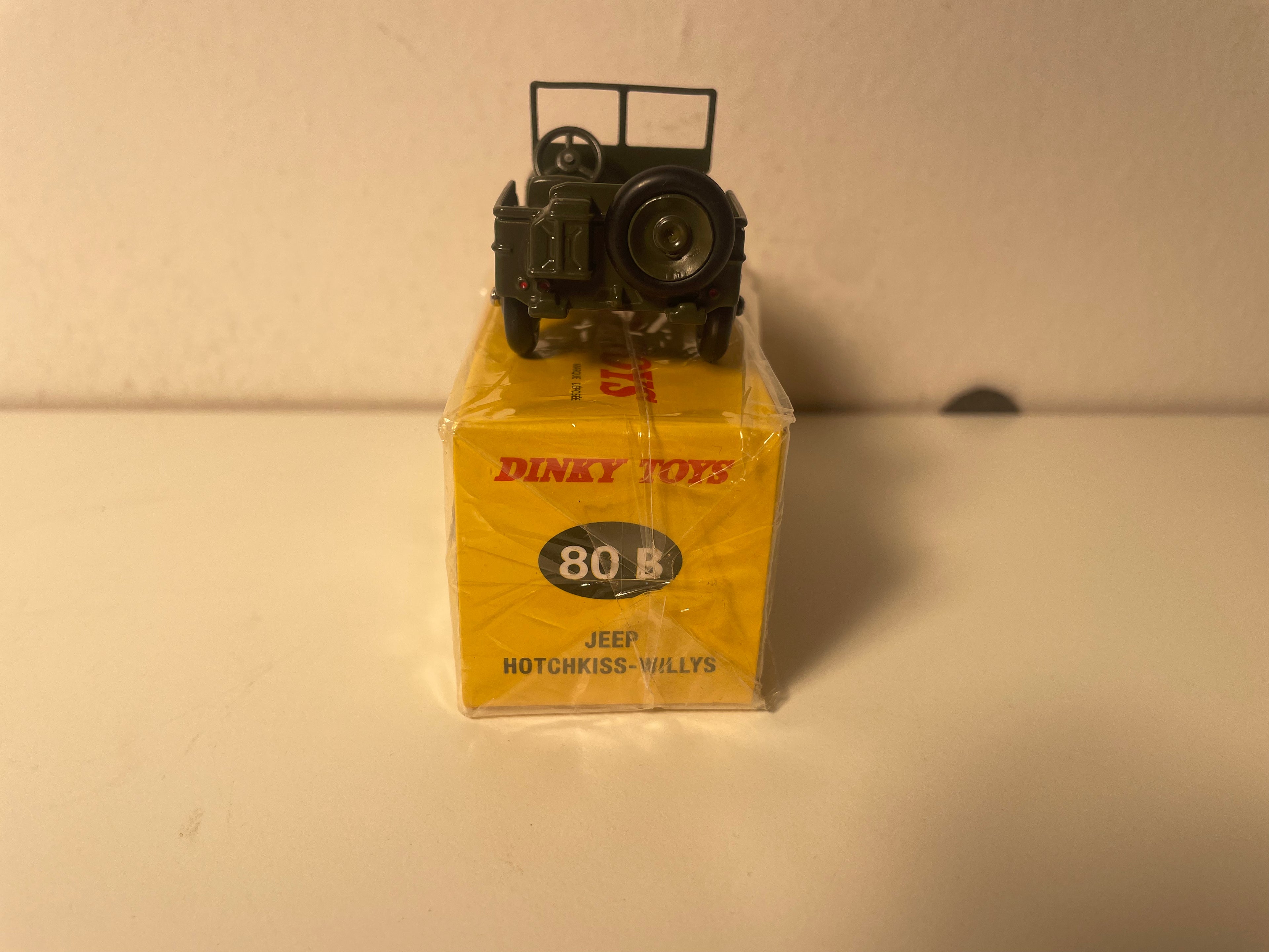 Jeep Hotchkiss Willys militar verde oscuro Dinky-Toys (ediciones Atlas) - N°80 B