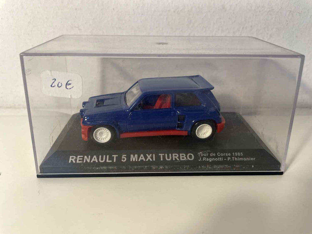 Renault 5 Maxi Turbo azul con bajos rojos - Tour de Corse 1985