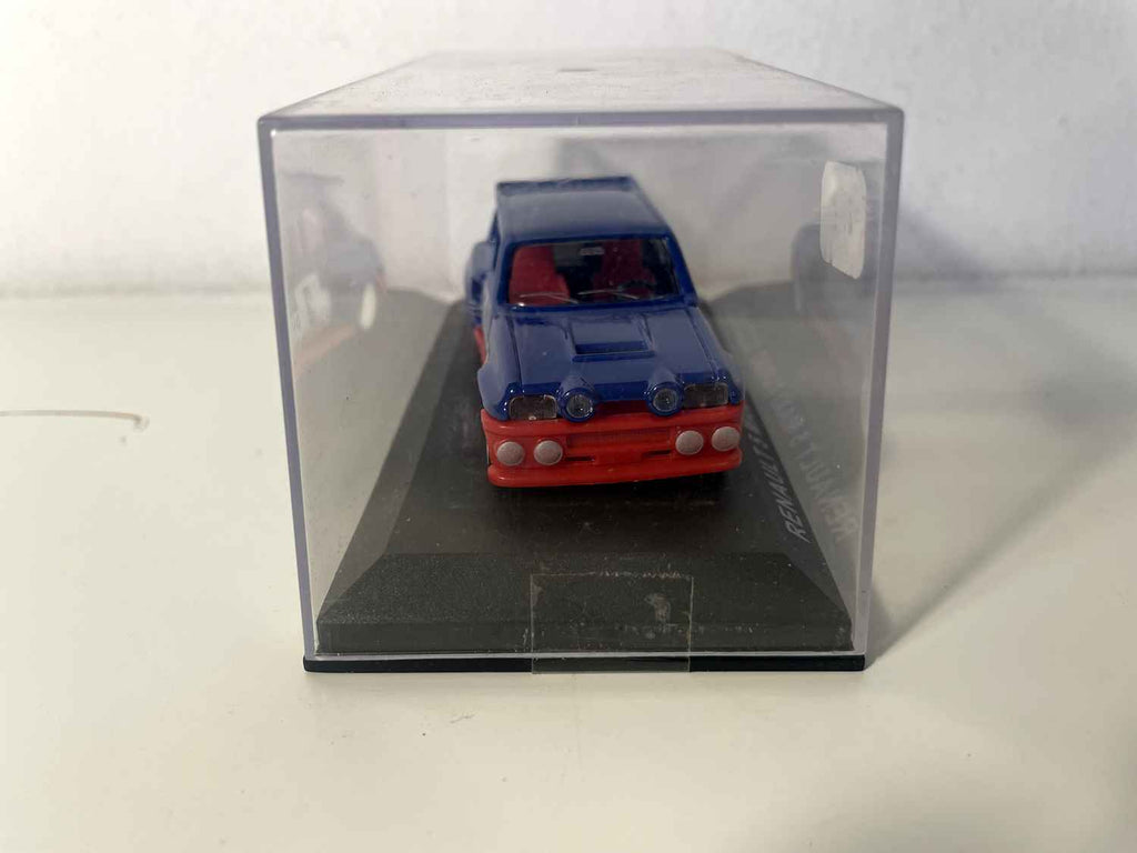 Renault 5 Maxi Turbo azul con bajos rojos - Tour de Corse 1985