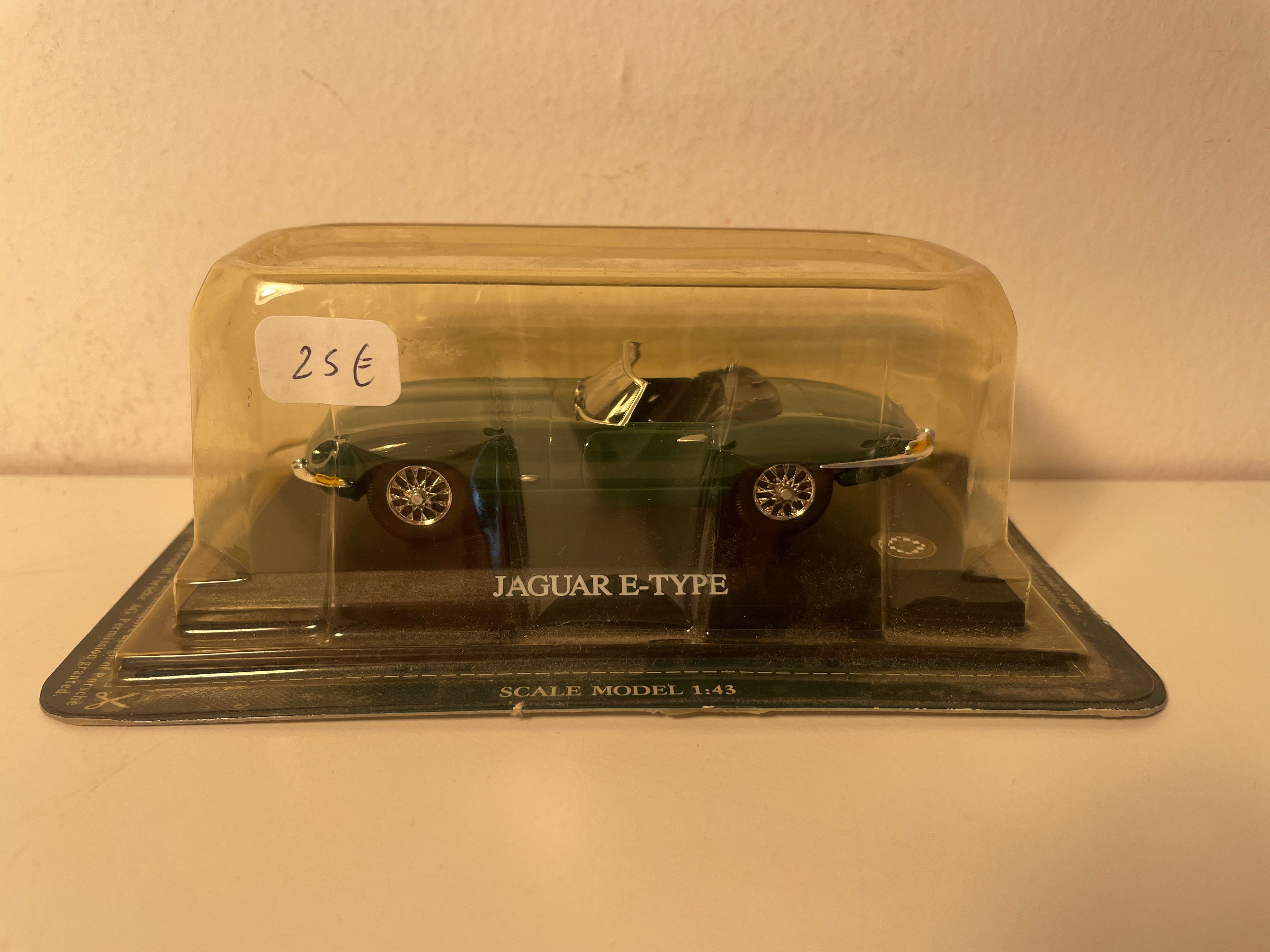 Jaguar Typ E (Del-Prado Sammlung)