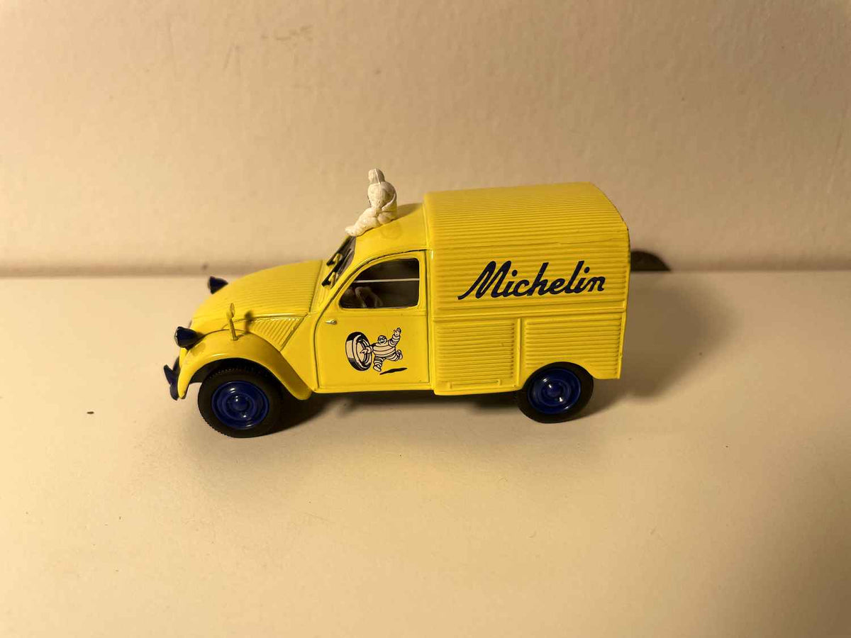 Citroën 2 CV AZU Amarelo Michelin - Norev