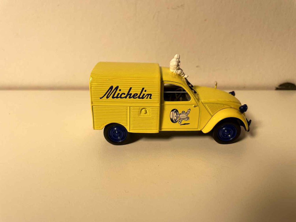 Citroën 2 CV AZU Amarelo Michelin - Norev
