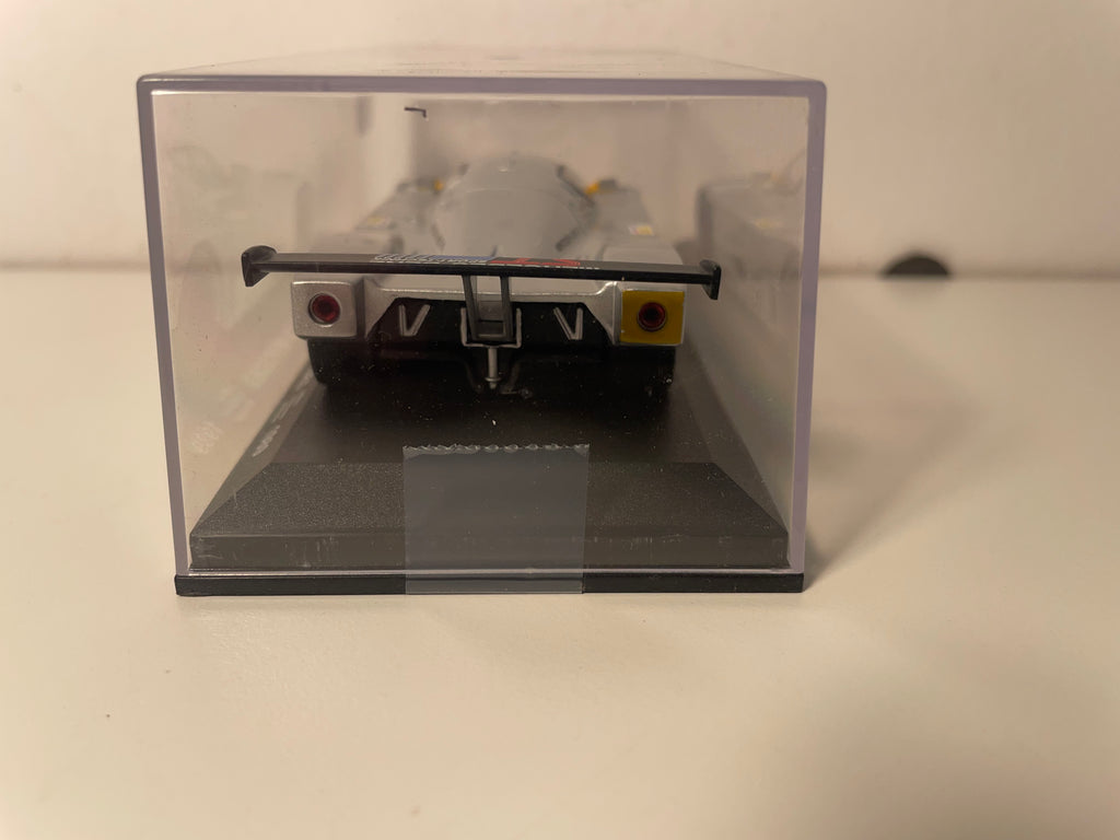 Sauber C9 Mercedes grise numéro 63 - 24 heures du Mans de 1989