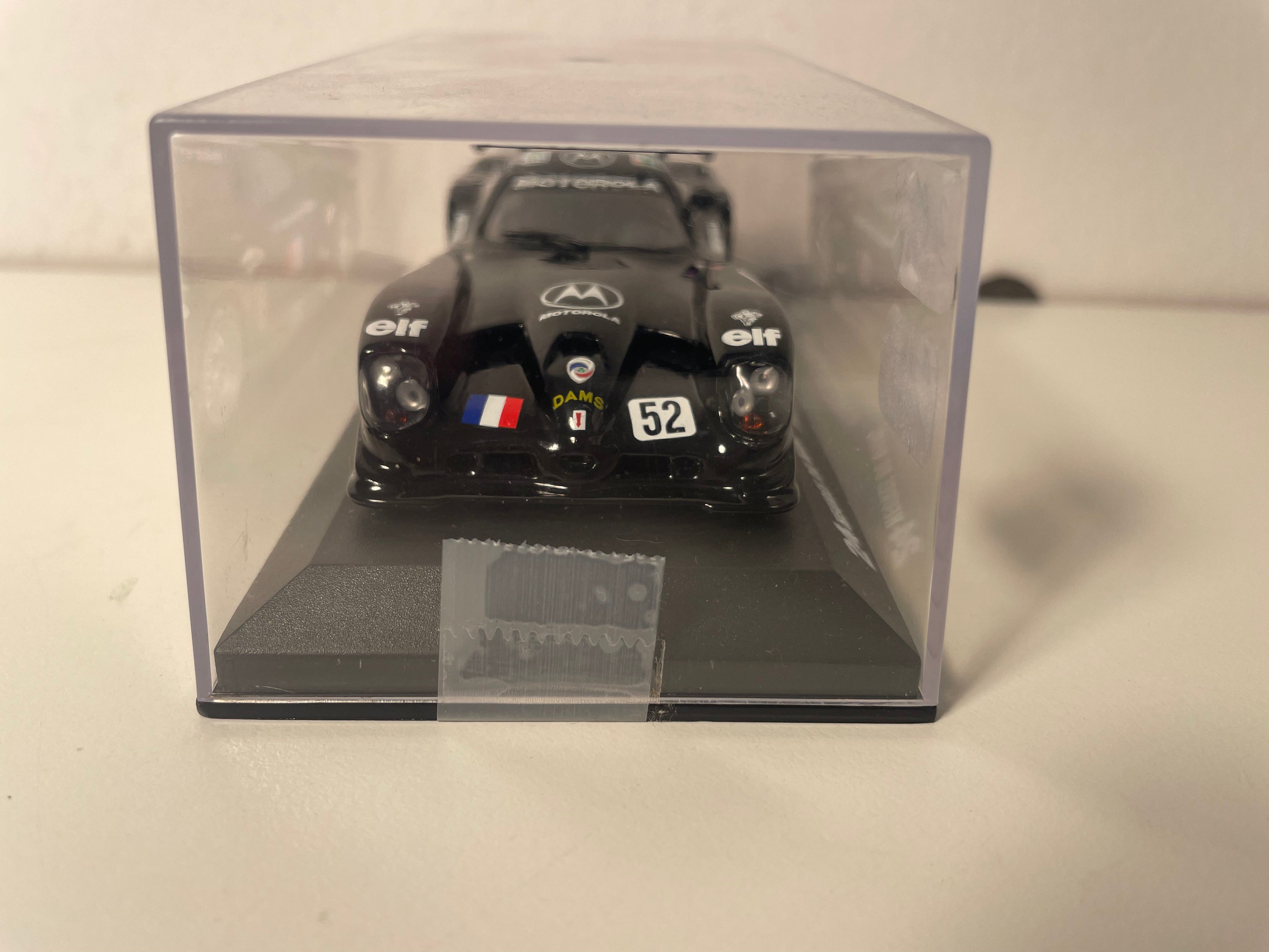 Panoz Esperante preto número 52 (24 Horas de Le Mans 1997)