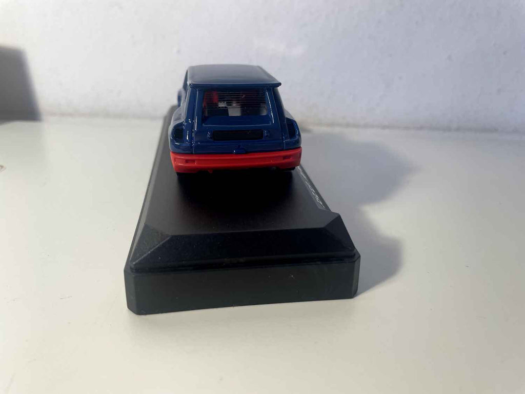 Renault 5 Maxi Turbo niebieska z czerwoną deską numer 3 (Solido numer referencyjny 1908 fioletowe pudełko)