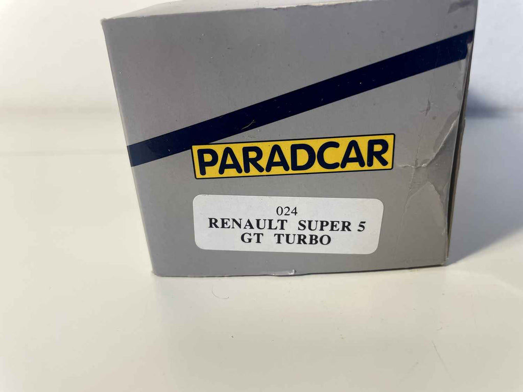 Renault Super 5 GT Turbo gebroken wit/lichtbeige? PARADCAR referentie 024