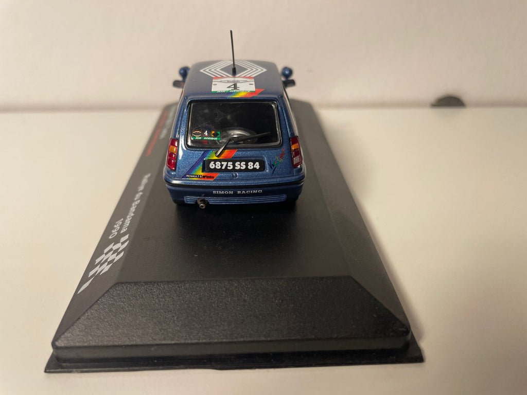 Renault 5 GT turbo bleue numéro 4 - rallye du Bandama de 1990