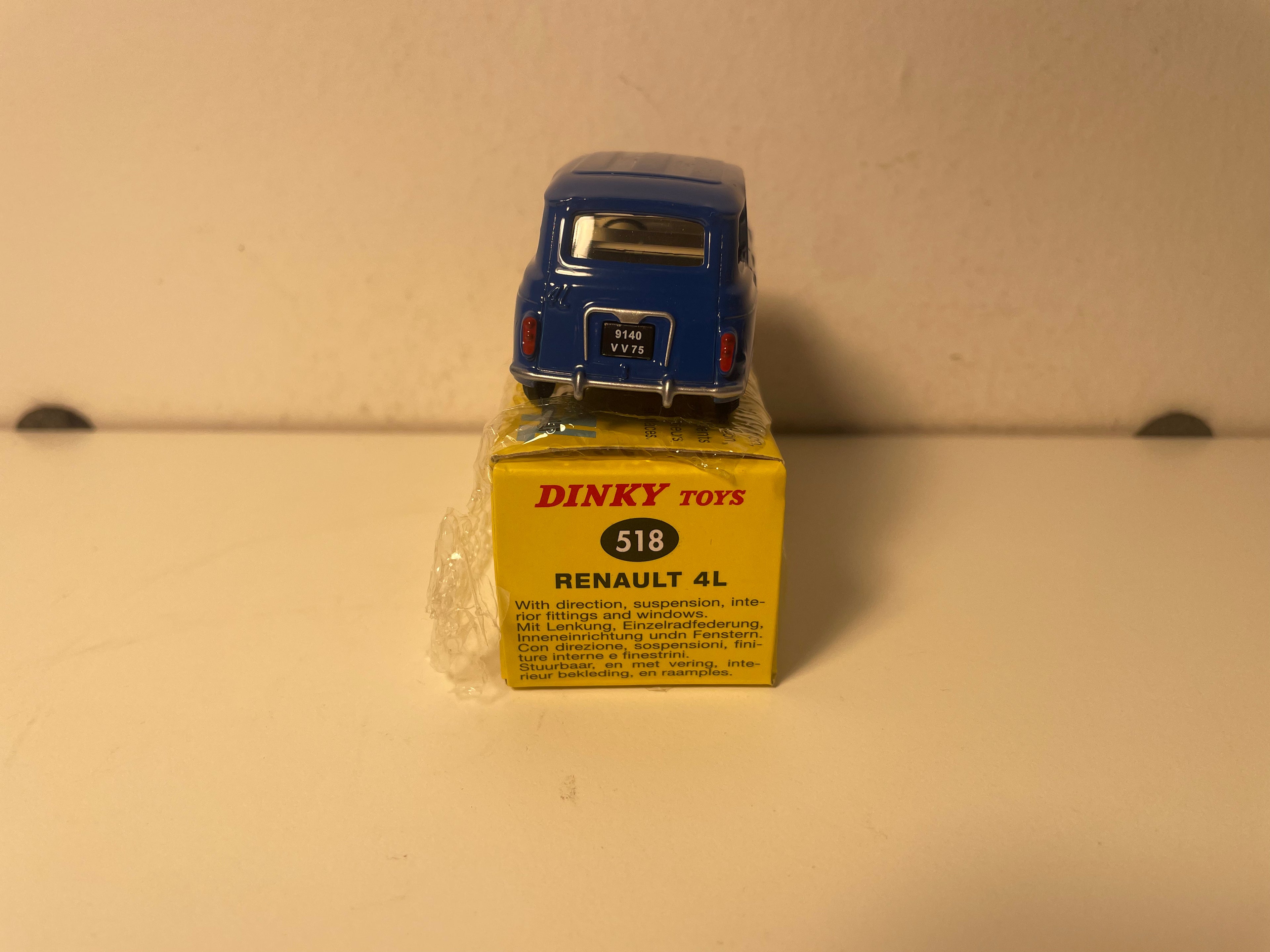 Renault 4L dunkelblau Dinky-Toys (Atlas Ausgaben) - N°518
