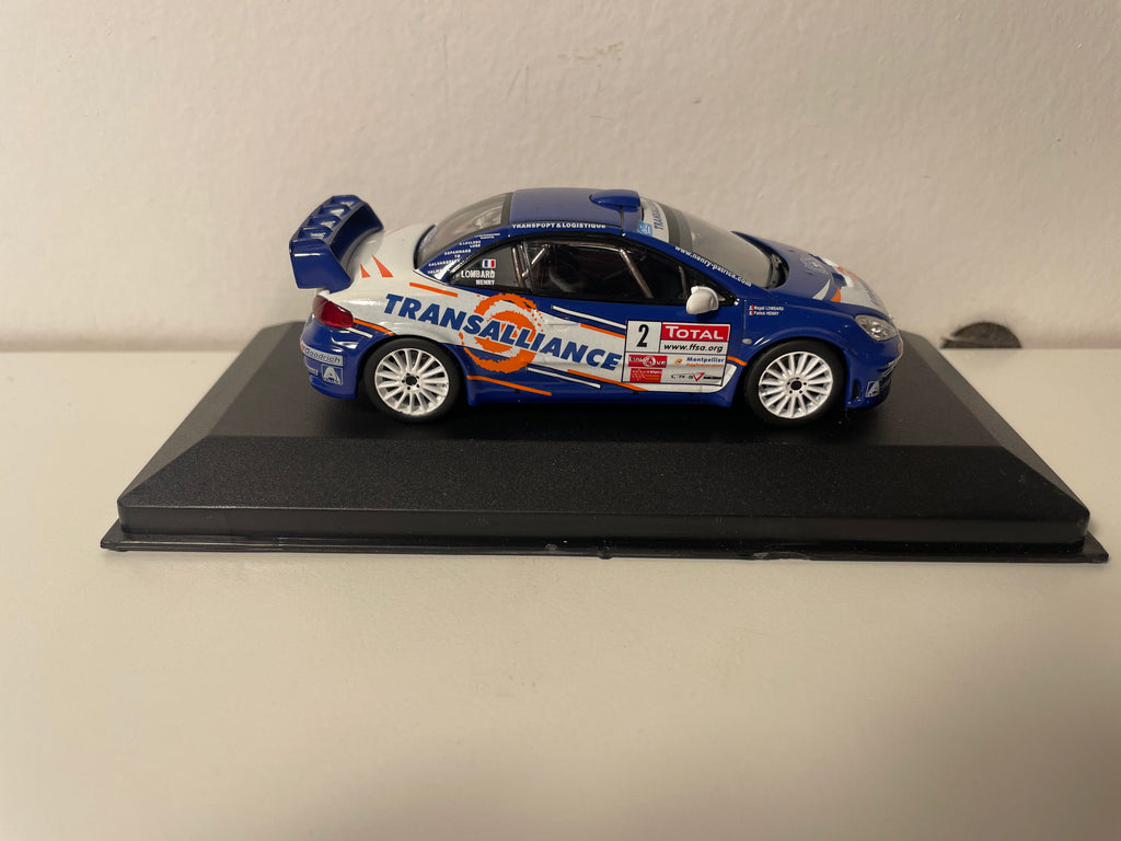 Peugeot 307 WRC azul y blanco número 2 - Critérium des Cévennes 2007