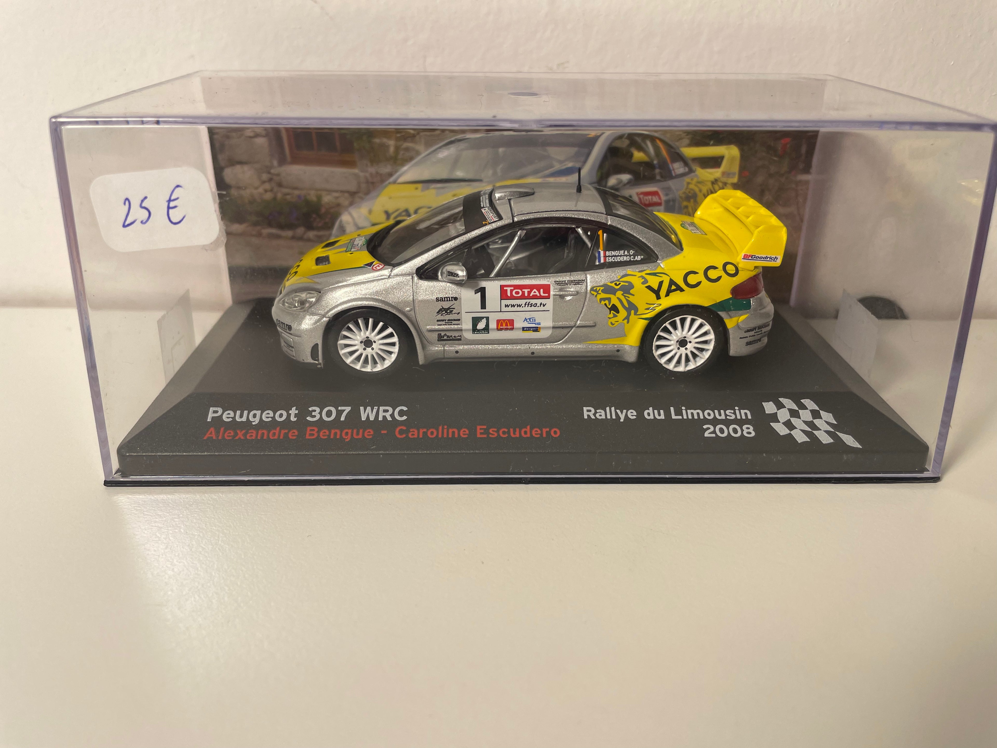 Peugeot 307 WRC grau und gelb Nummer 1 - Rallye du Limousin 2008