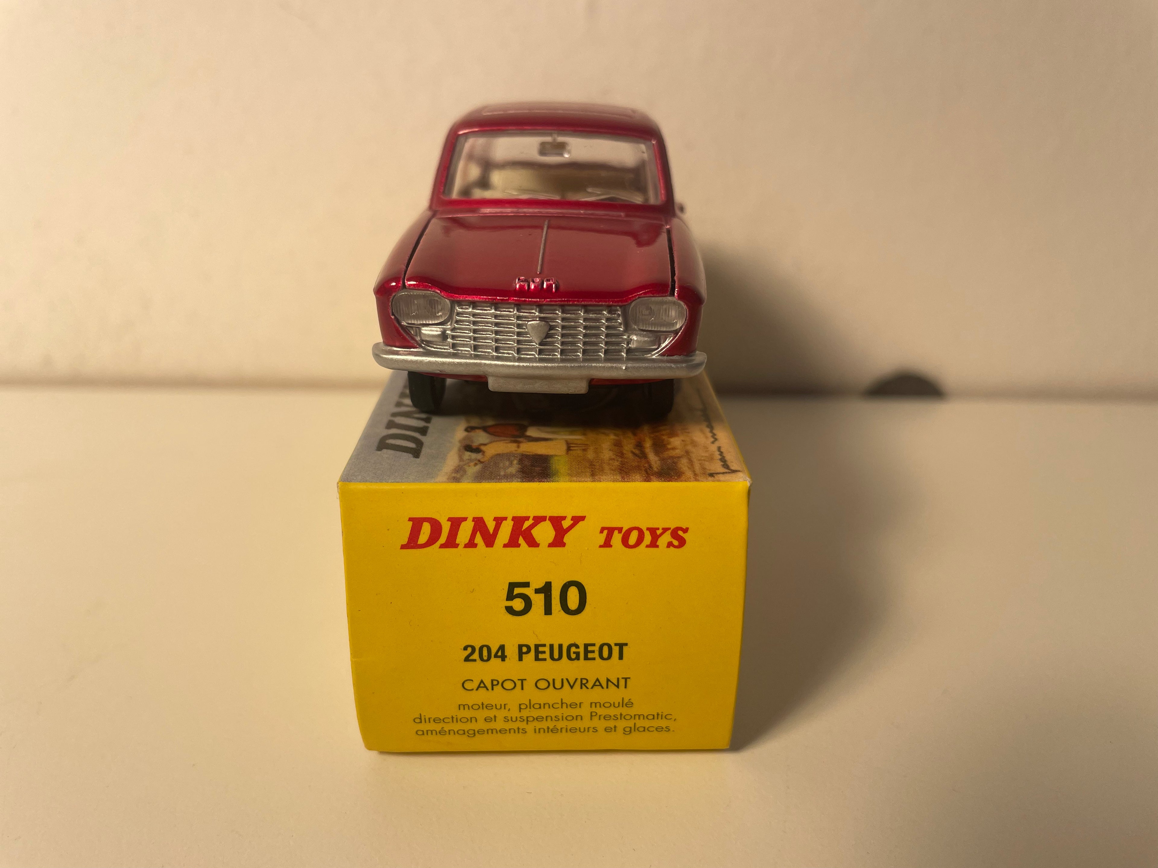 Peugeot 204 rout rouge Dinky-Toys (éditions Atlas) - N°510