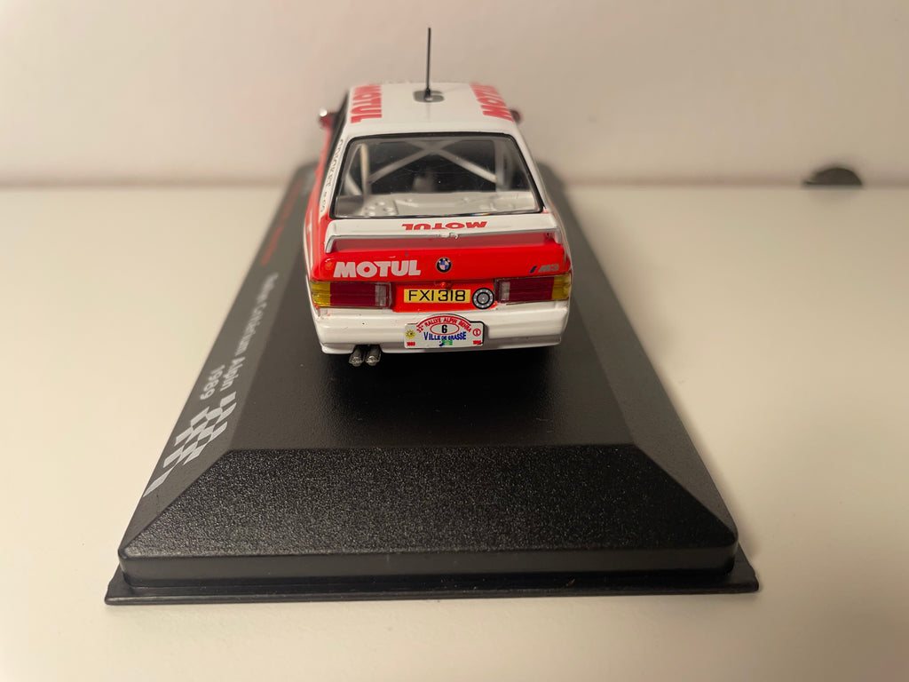 BMW M3 rouge et blanche numéro 6 - rallye critérium alpin 1989