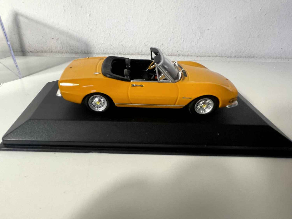 Fiat Dino Spider żółty MINICHAMPS