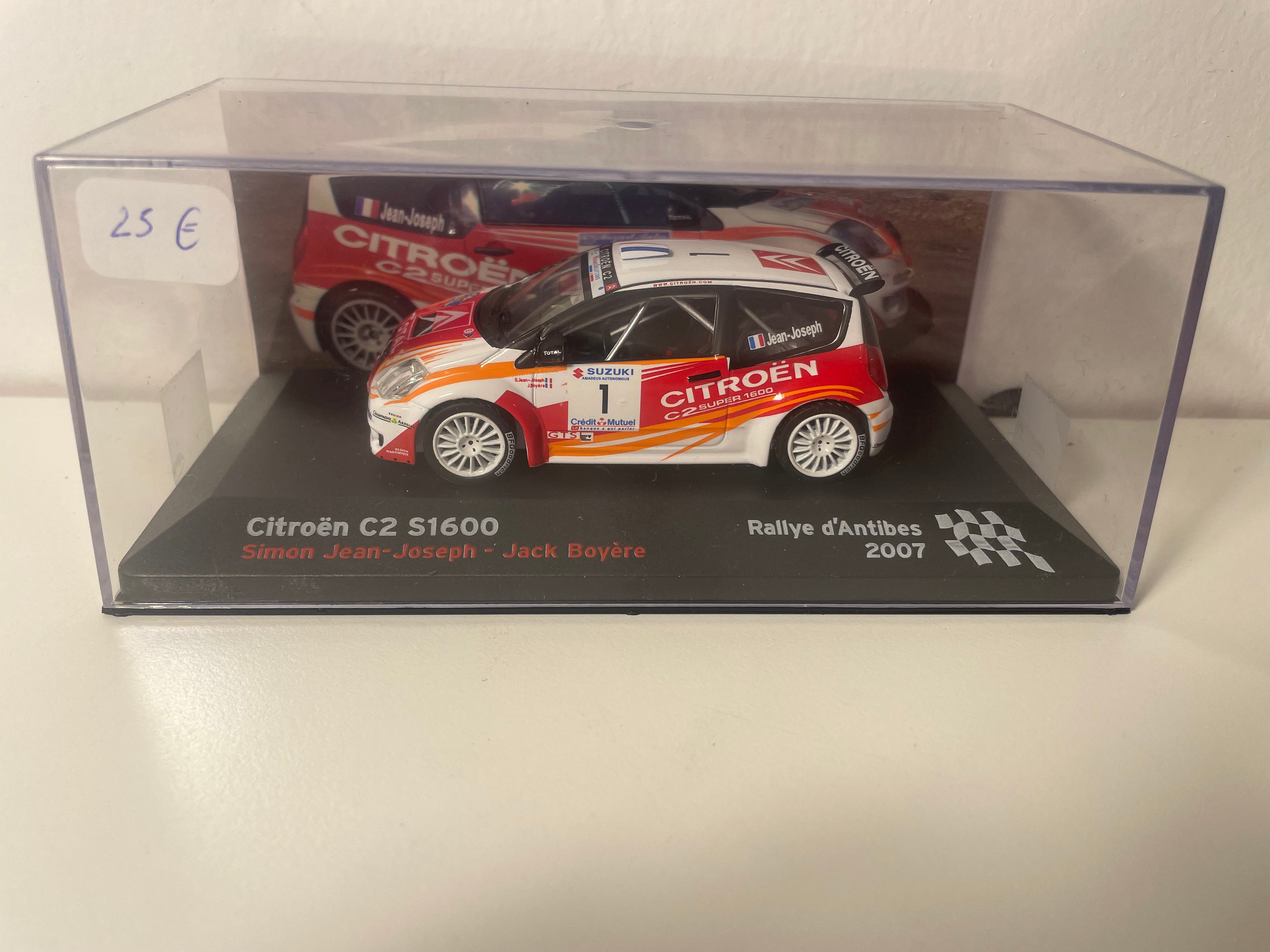 Citroën C2 S1600 branca, vermelha e laranja número 1 - Rally de Antibes 2007
