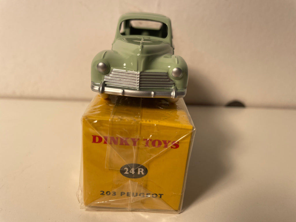 Peugeot 203 verte pâle - Dinky-Toys (Edition Atlas) - N°24 R