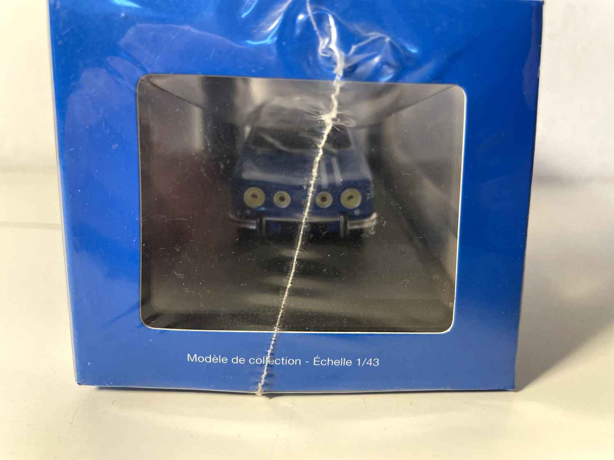 Renault 8 Gordini 1300 bleue de 1966 (la sage Gordini)