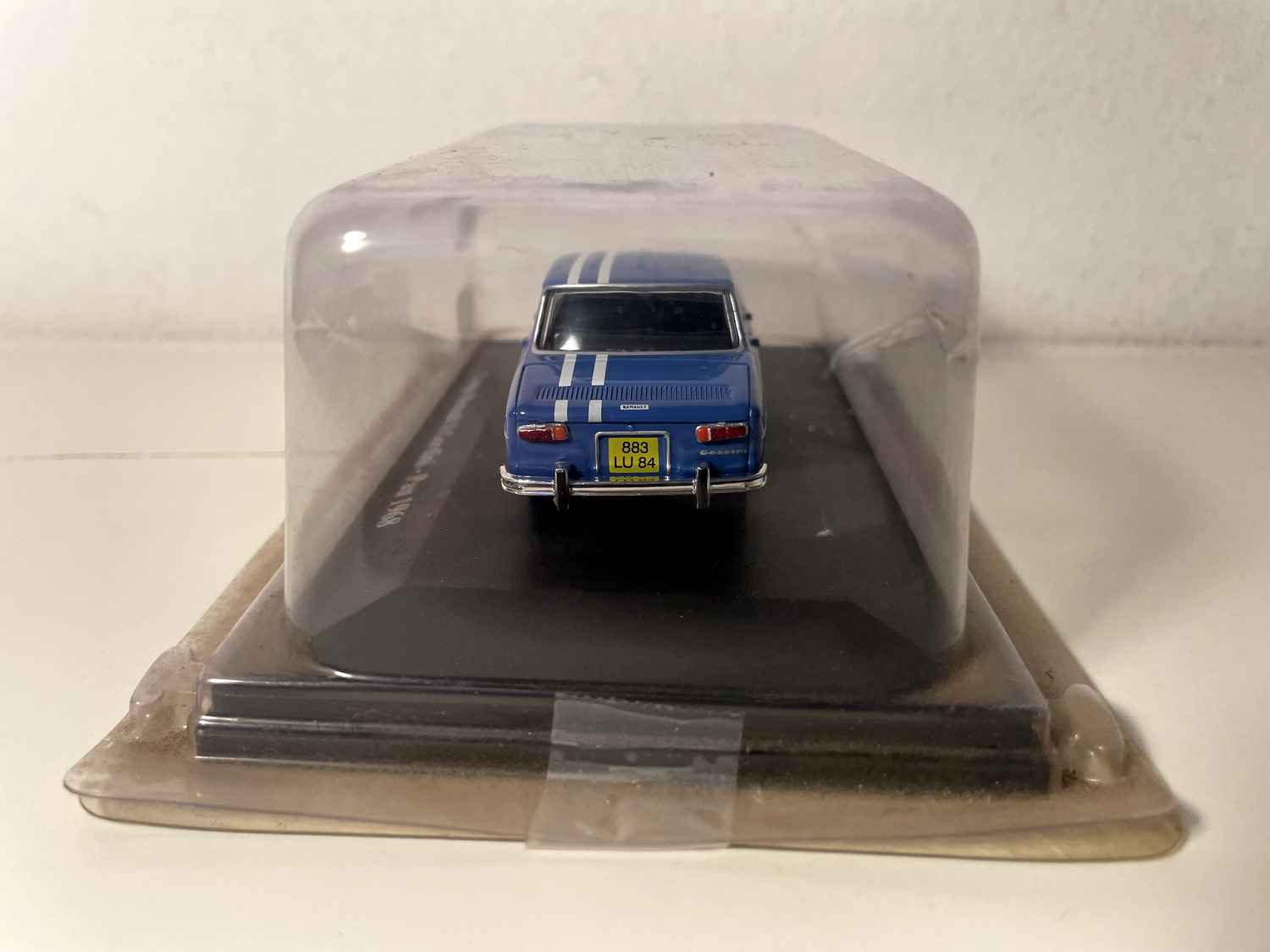 Niebieski Renault 8 Gordini z numerem 33 - Pau 1968 (w blistrze)