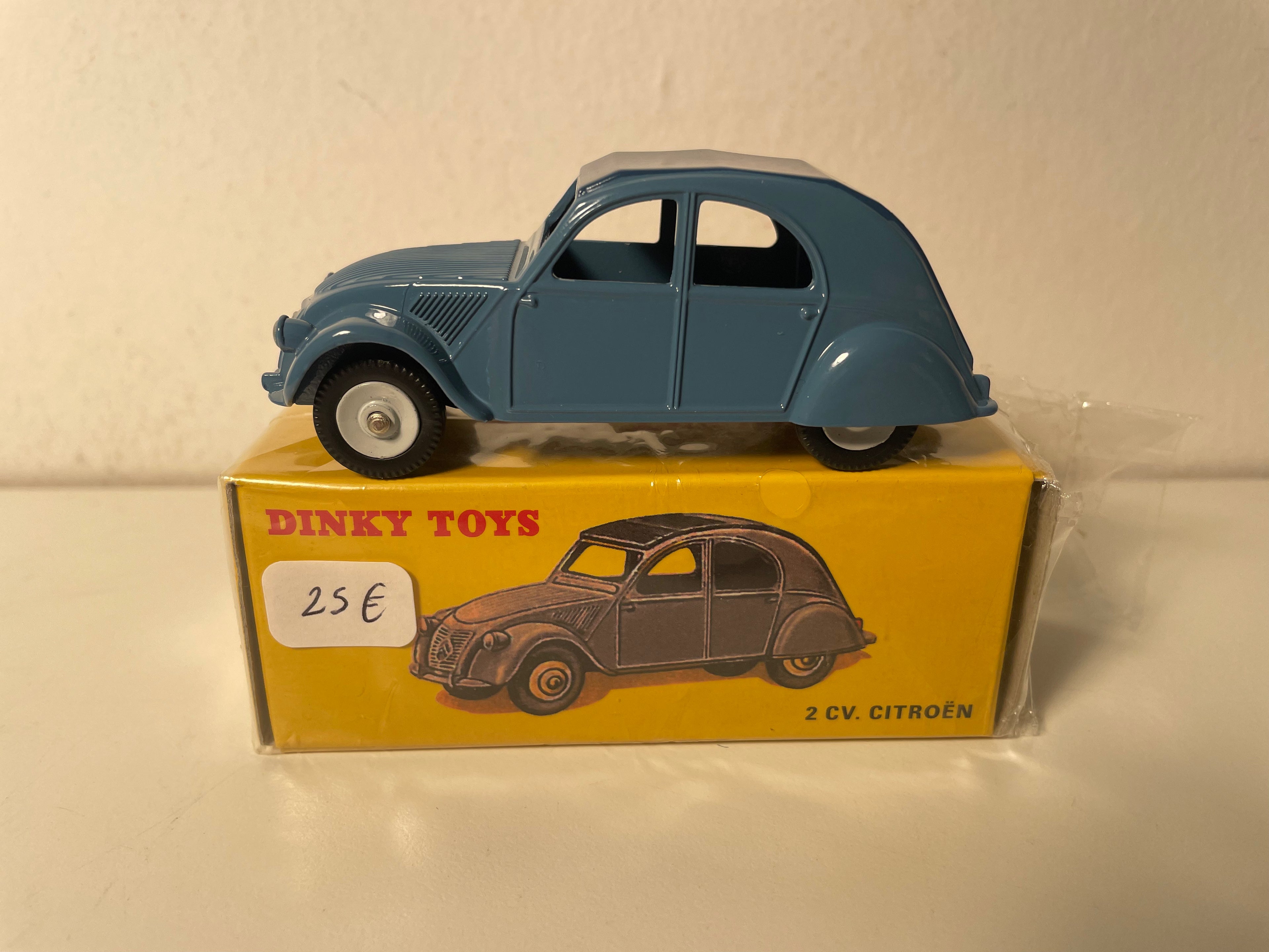 Citroën 2 CV bleue Dinky-Toys (edycje Atlas) - N°535 / 24 T