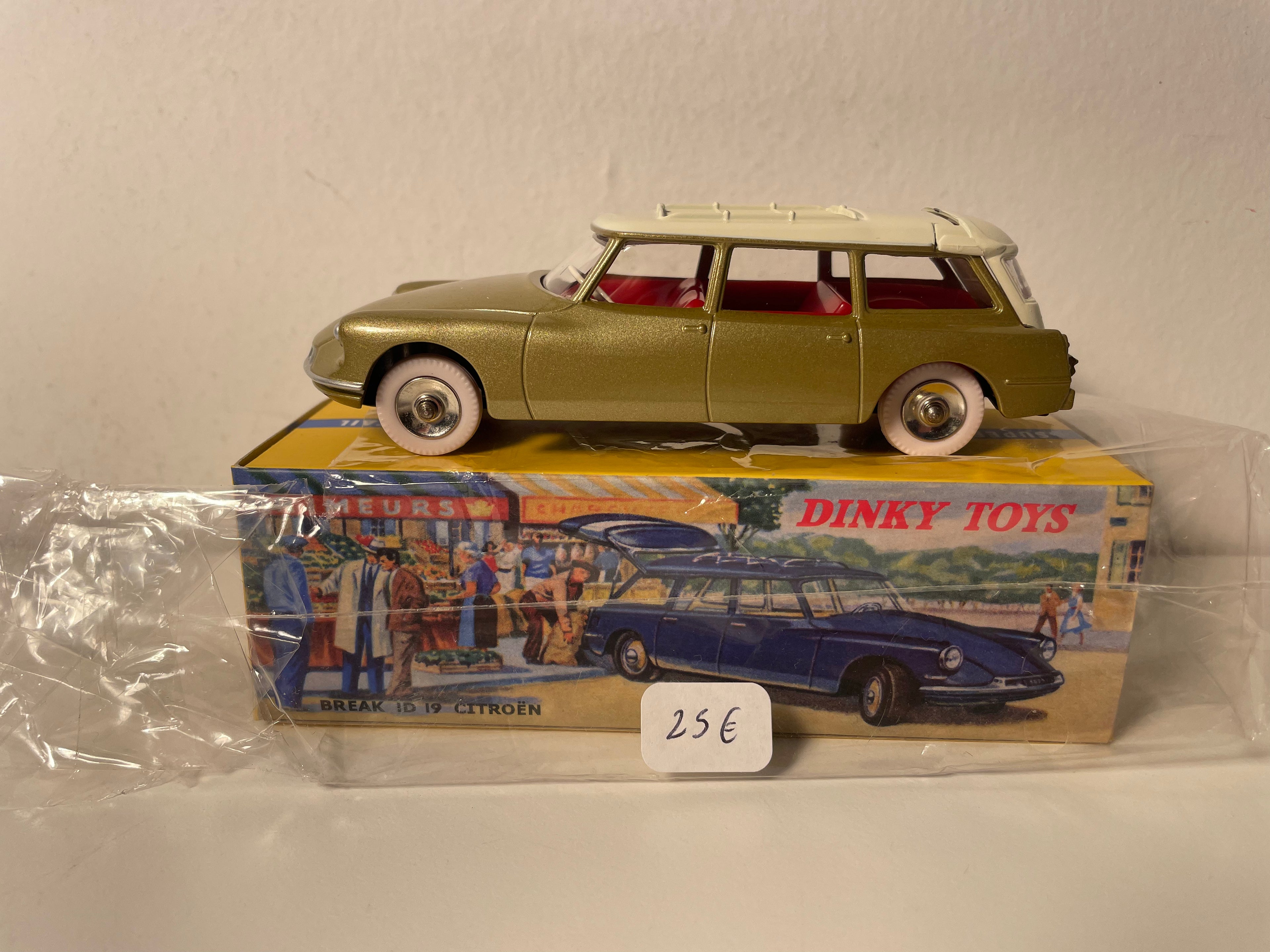 Citroën ID 19 stationwagen bruin met lichtbeige dak Dinky-Toys (Atlas edities) - Nr. 539