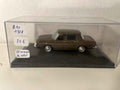 Renault 10 Brown aus dem Jahr 1968 (Auto auf der Basis hinzugefügt)