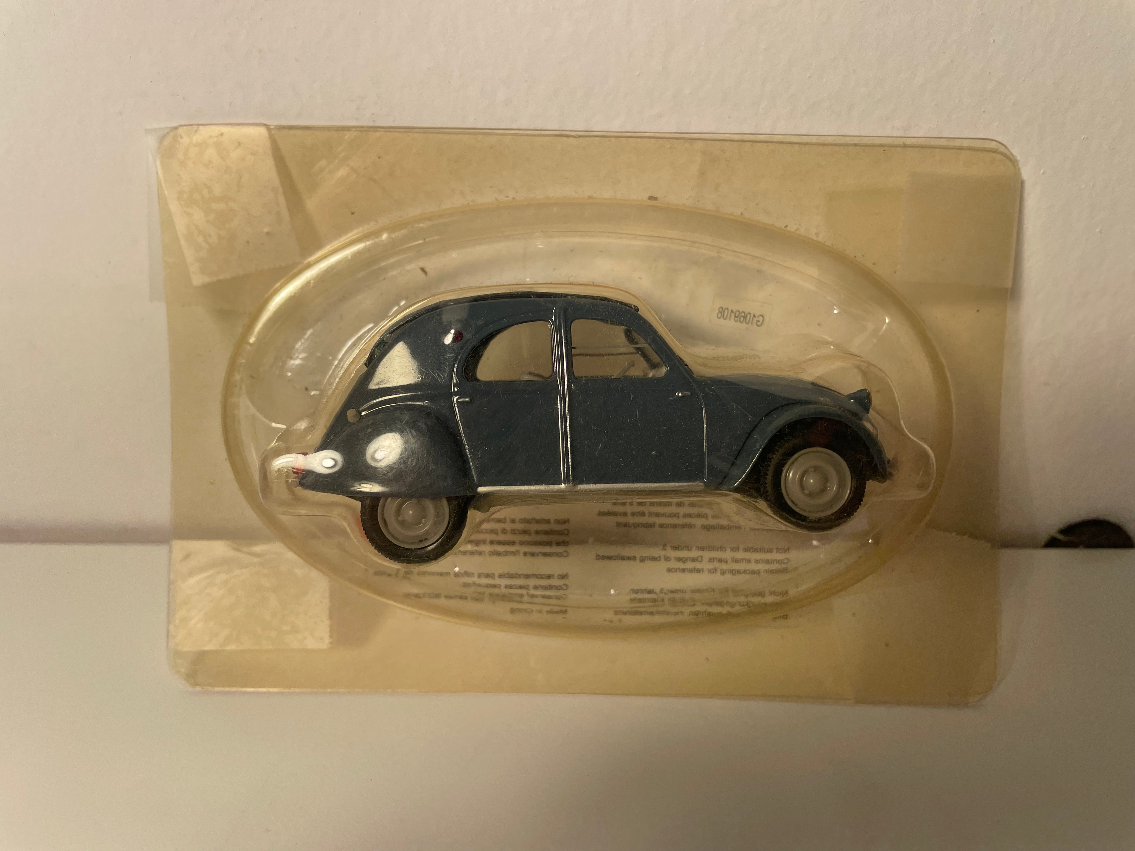 Citroën 2 CV AZLP donkelbläif a schwaarze Däch - Norev (an Blister)